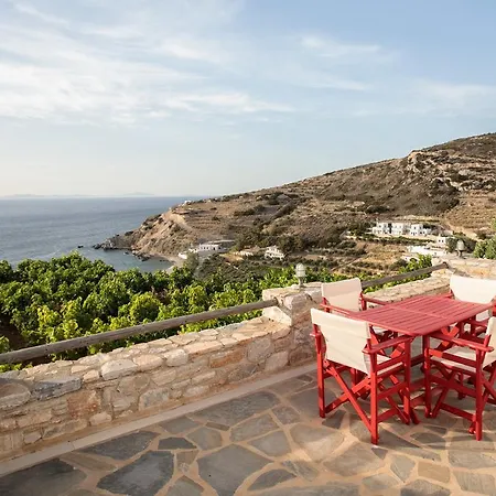 فيلة Athina Ambrami