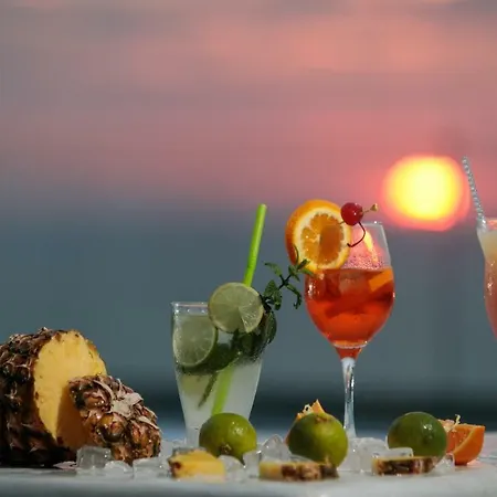 فيلة Athina Ambrami