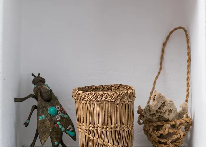 Athina Βίλα Αμπράμι