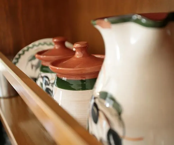 Athina Βίλα Αμπράμι