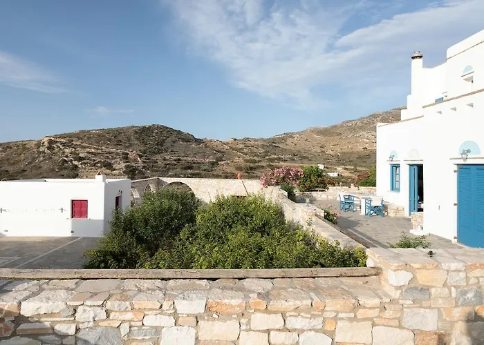 Athina Βίλα Αμπράμι